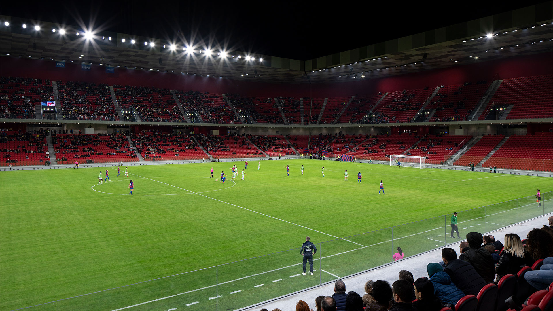 Arena e Demave :: Albânia :: Página do Estádio 